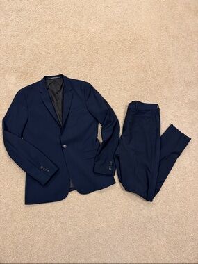 H&M Men's Navy Blue Suit Jacket & Trousers